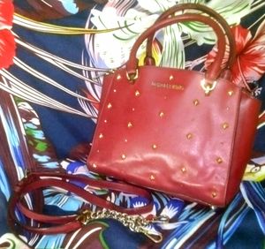 MICHAEL Kors merah nya candu kaka
