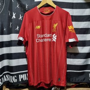 New Balance Sportswear Jersey Pria red