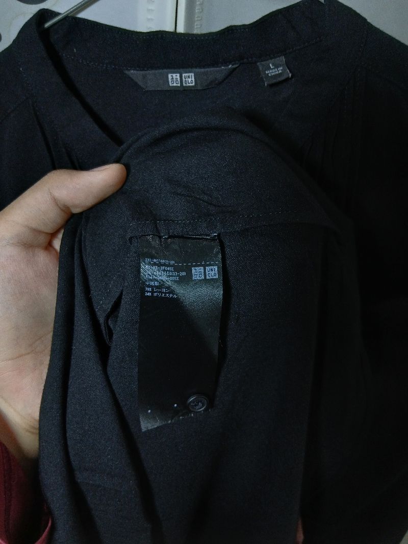 Uniqlo Rayon Pintuck Pullover Blouse, foto 3