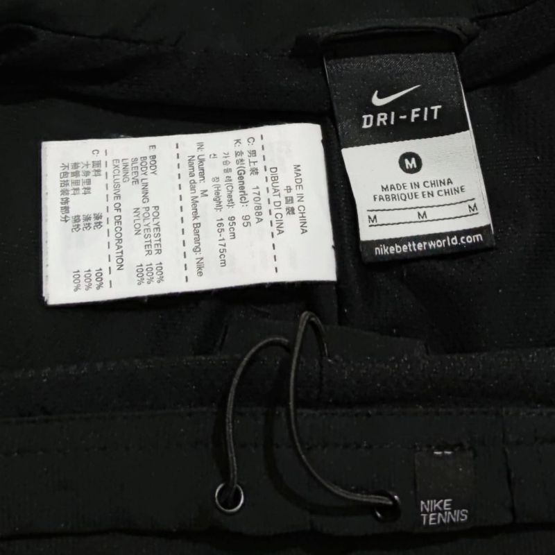 Jaket Nike, foto 4