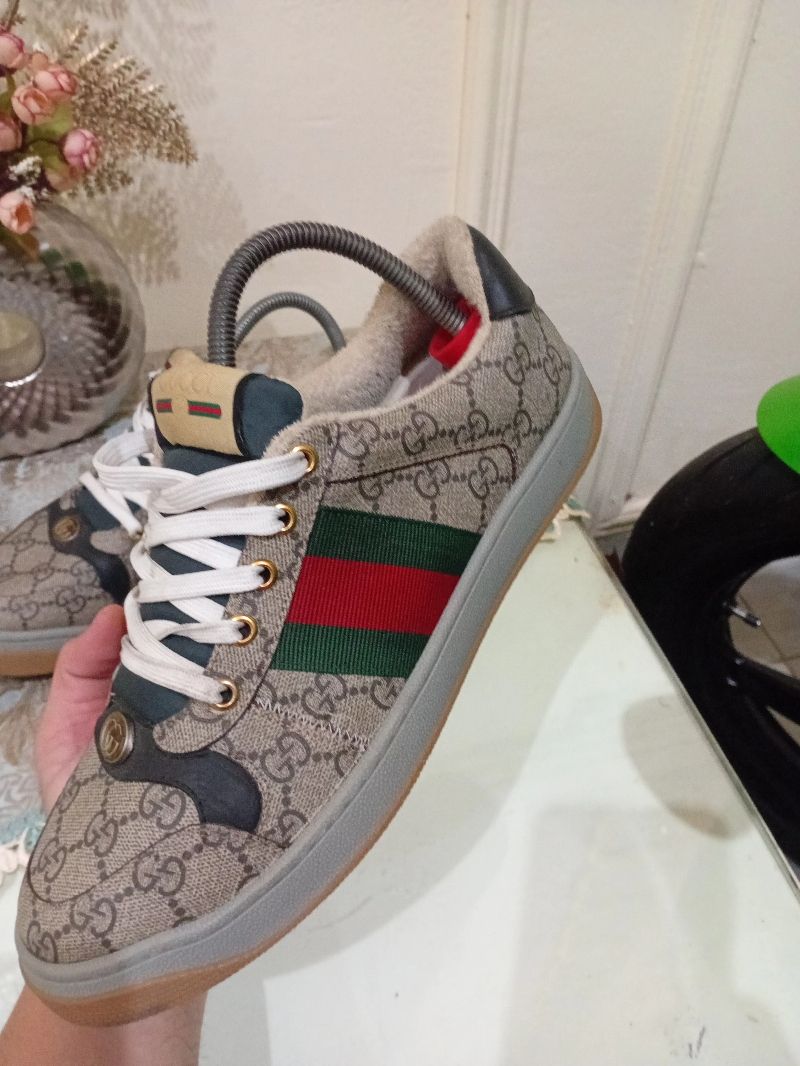 Sepatu Gucci Supreme 41, foto 2