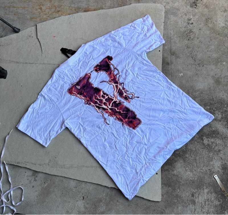 Tshirt Vlone White Art Abstrak, foto 2