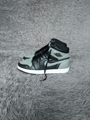 NIKE AIR JORDAN MID SECOND 40