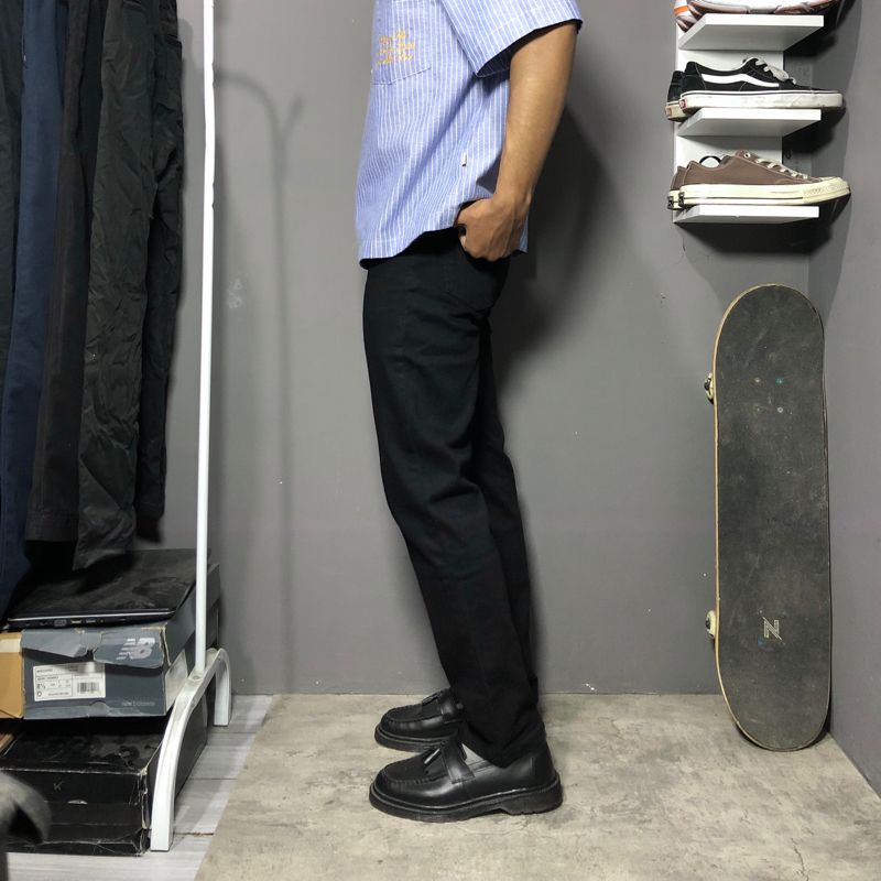UNIQLO HIGH RISK SLIM STRAIGHT FIT SOLID BLACK JEANS, foto 6