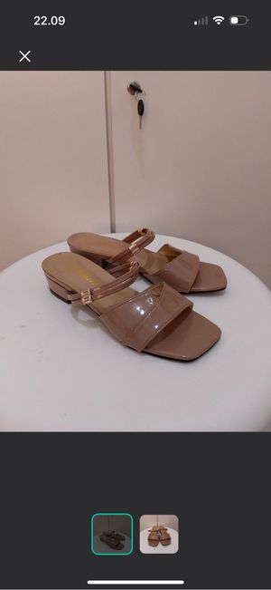 Heels wanita