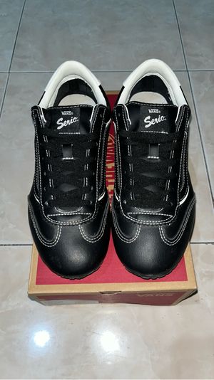 Vans Streetwear Wanita white black