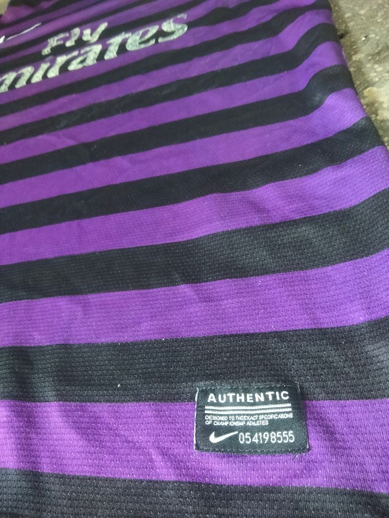 Jersey Nike Arsenal away 2012/2013, foto 2