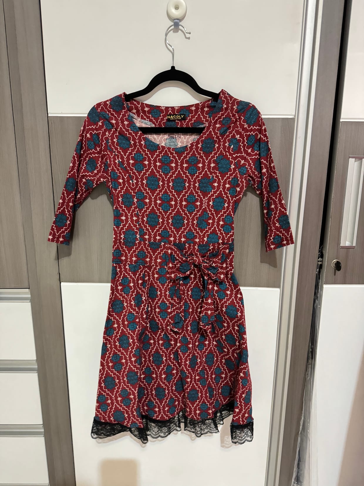 Batik Midi dress Wanita burgundy navy