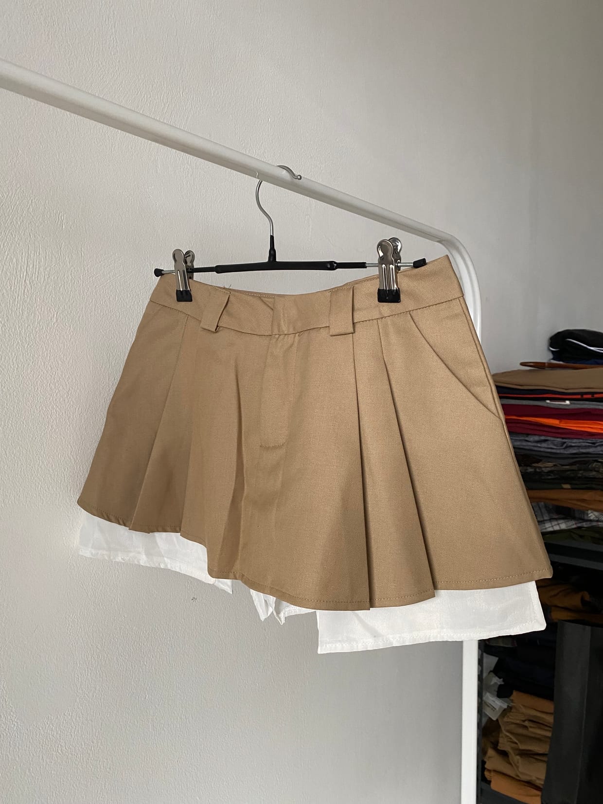 Casual Short Wanita tan