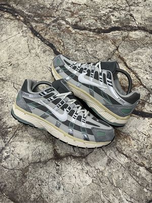 NIKE P6000