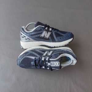 New Balance 1906