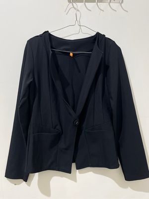 Blazer hitam like new