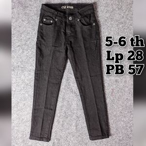 Celana jeans hitam anak
