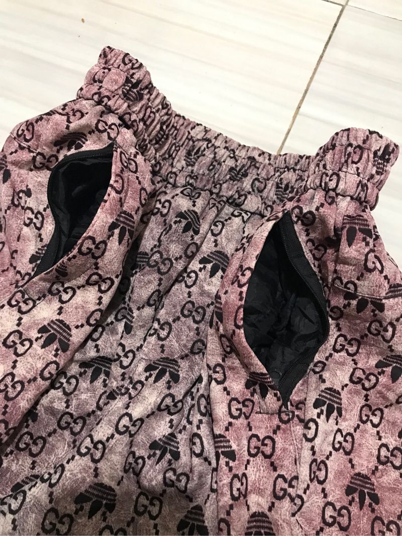 GUCCI MONOGRAM SHORTPANT, foto 3