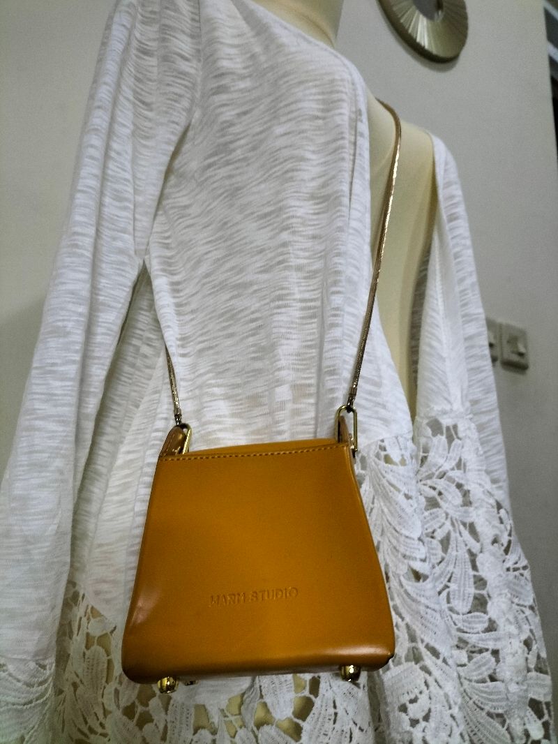 Tas Kondangan Wanita Simple Rantai, foto 2