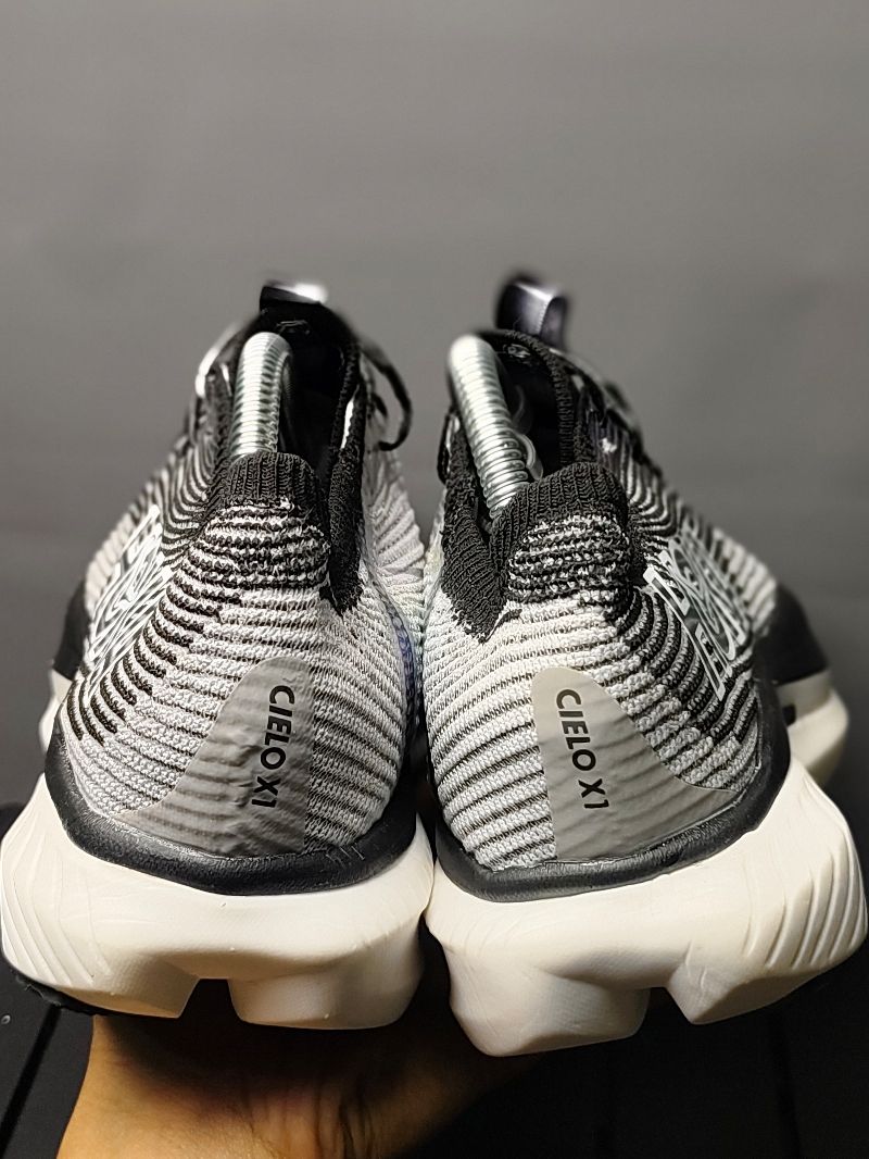 HOKA ONE ONE CIELO X2, foto 4