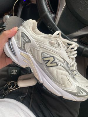 New Balance 725 Rare