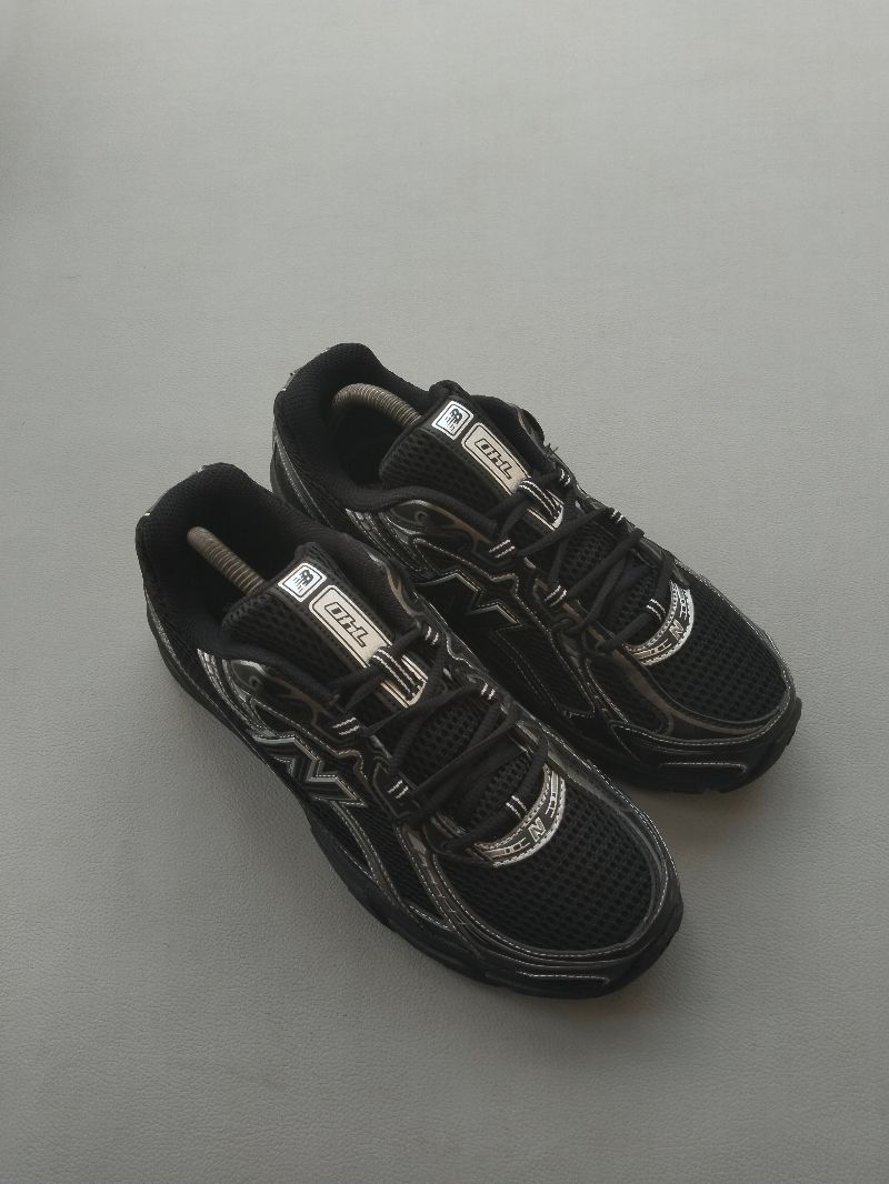 new balance 740, foto 3