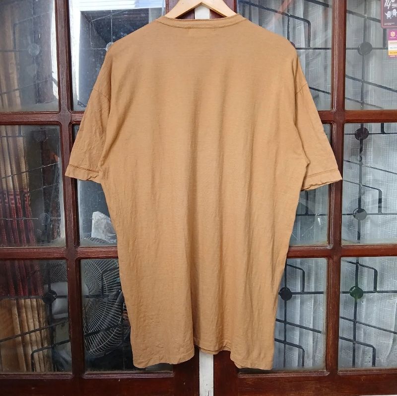 Kaos Urban Hills Kancing Built Up, foto 3