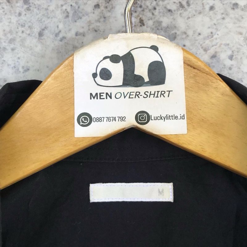 Kemeja Hitam GU, foto 2