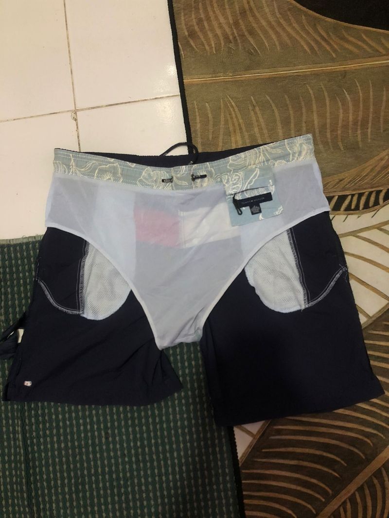 Tommy Hilfiger celana pendek, foto 5