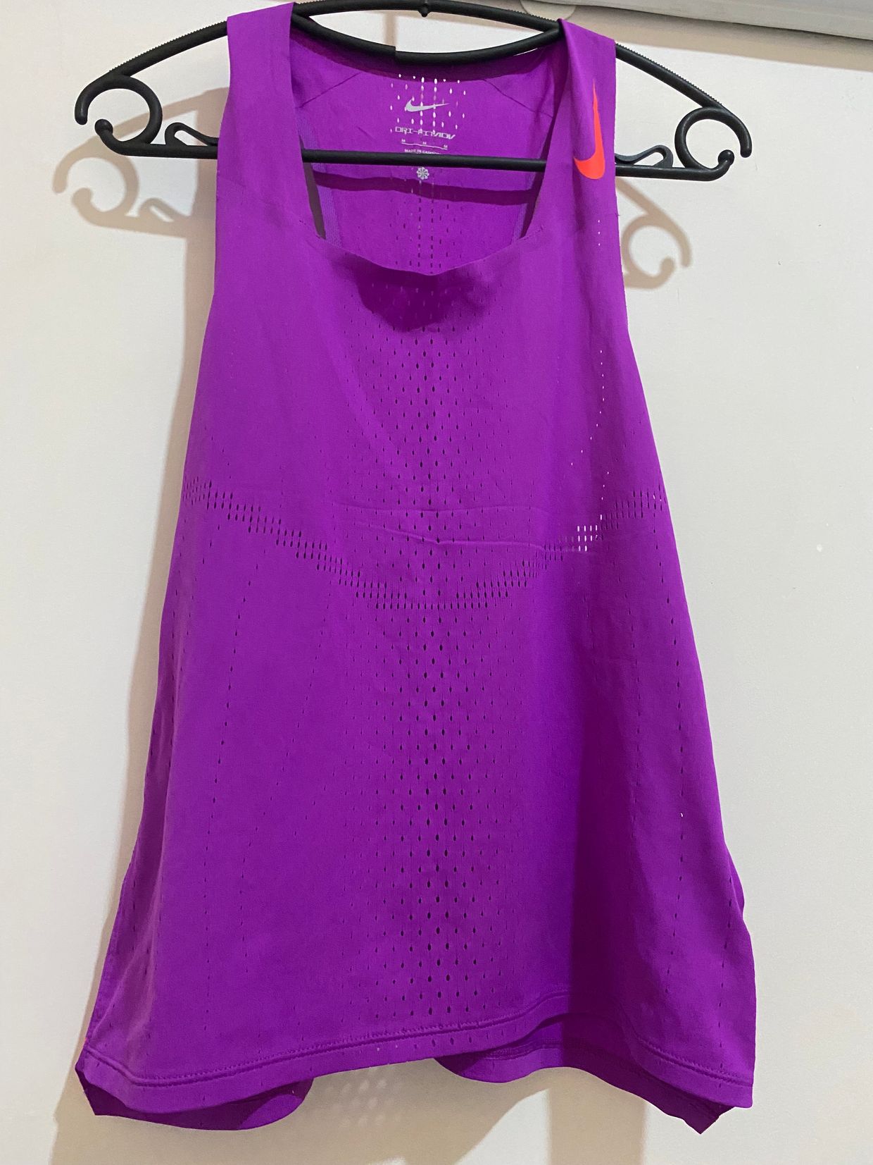 Nike Sportswear Jersey Pria purple