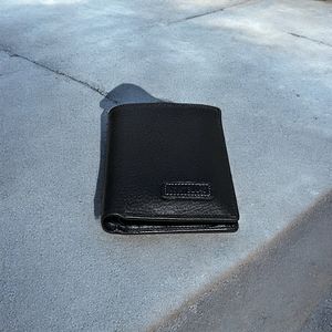 Dompet Vertical Bifold