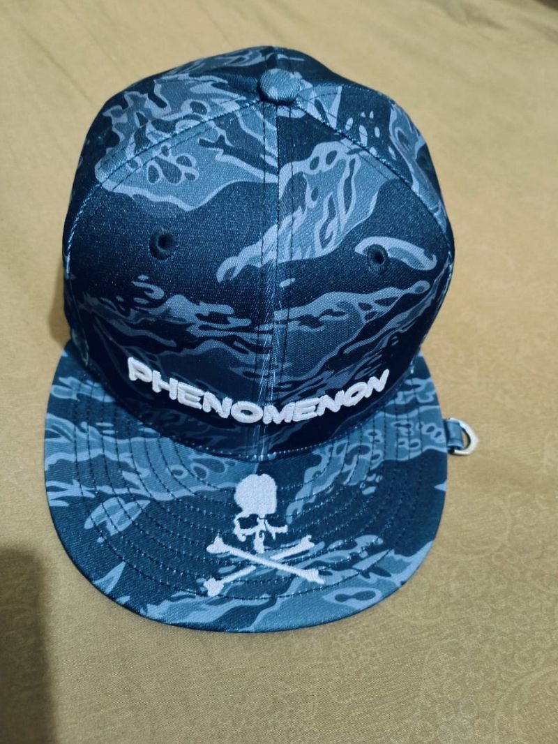 未使用 MASTERMIND PHENOMENON　NEW ERA 7 3/8 Topi new era x mastermind phenomenom size 7 3/8 new - Preloved