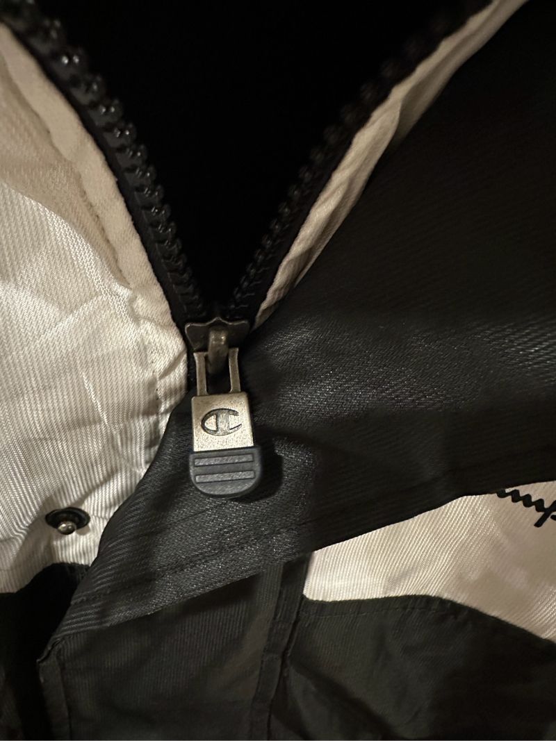 Jaket Preloved Champion, foto 5