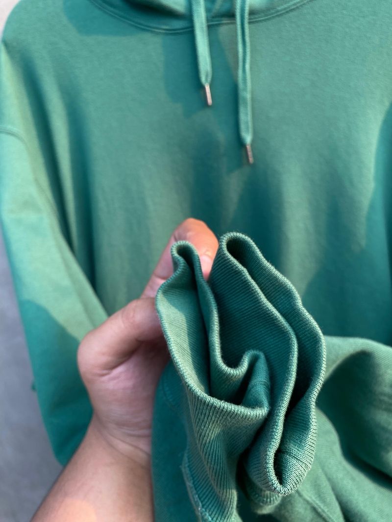 HOODIE UNIQLO, foto 2