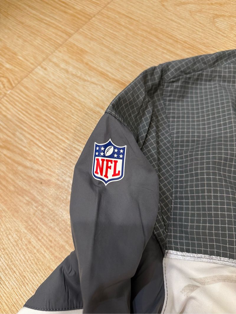 Jaket Preloved NFL, foto 5