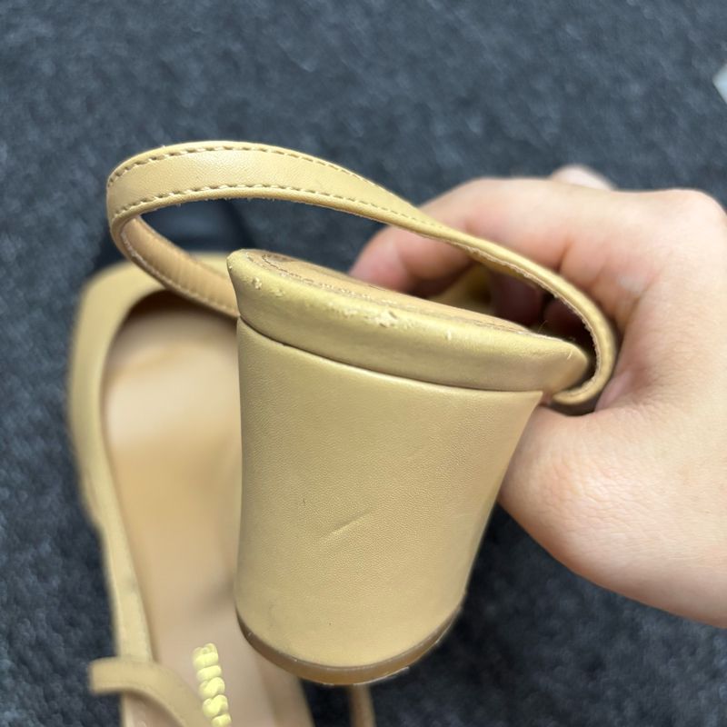 Chrissie Wedges, foto 4
