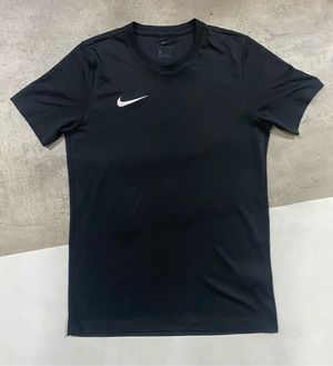 Nike Sportwear Logo Small Bordir Black Men