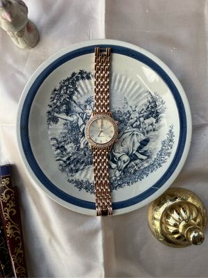 Jam tangan vintage curga