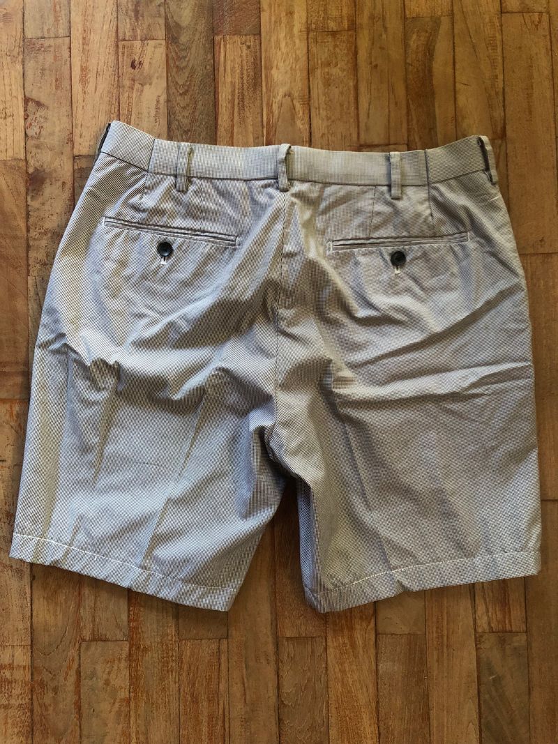 Uniqlo Short Pria gray, foto 2