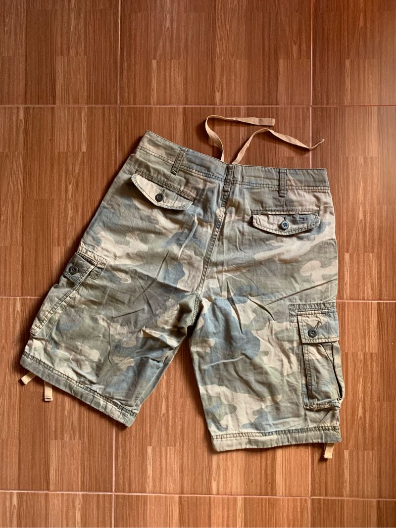 Celana Pendek Cargo Uniqlo Camo, foto 2
