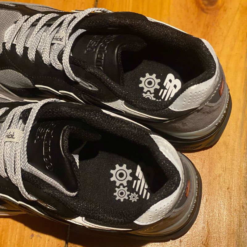 New Balance x DLTR 990v3 MiUSA Grayscale, foto 7