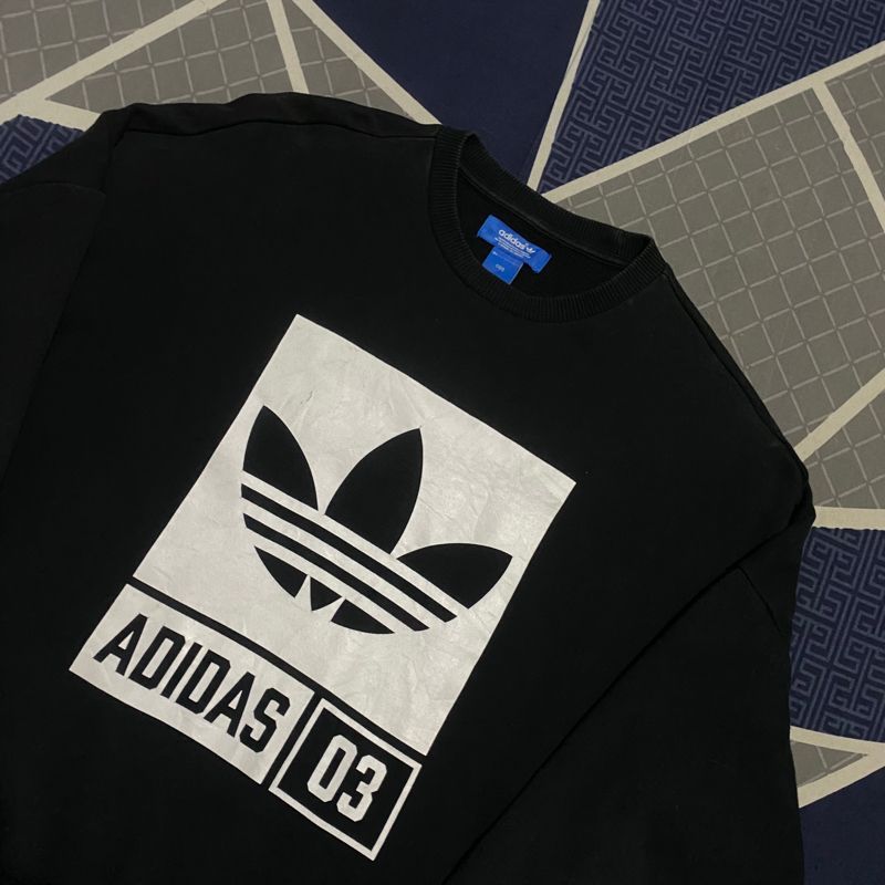 Adidas Trefoil Boxy Crewneck Black, foto 2