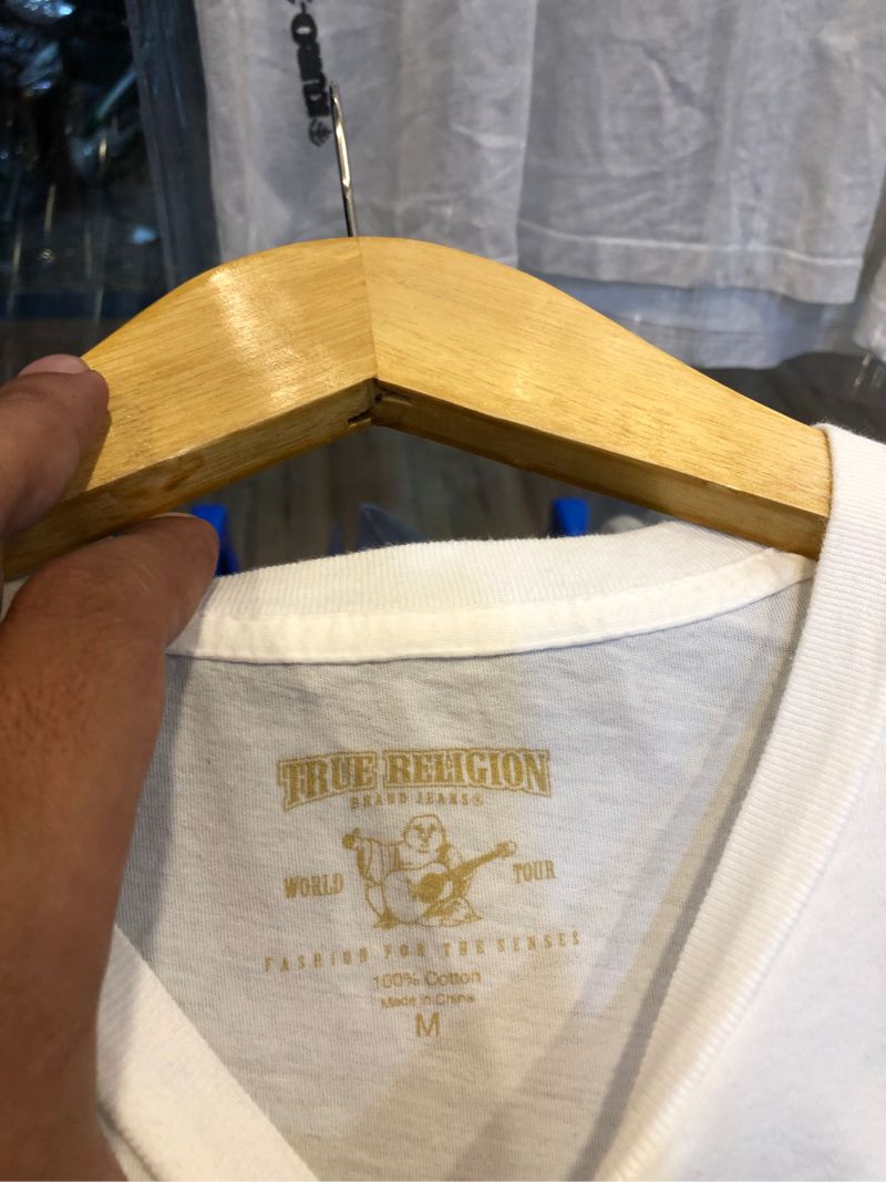 True religion, foto 2