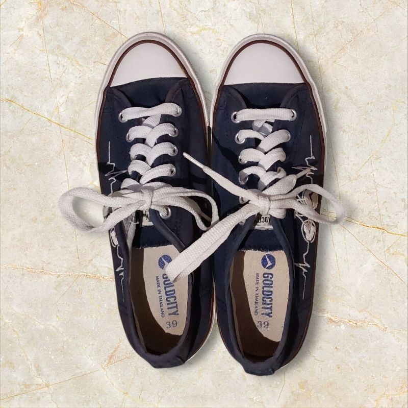 Sepatu Sneakers Wanita, foto 4