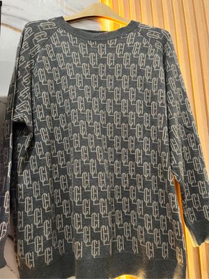 Sweater Heylocal size s/m tapi bisa LD Up to 120