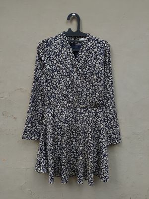 dress hitam