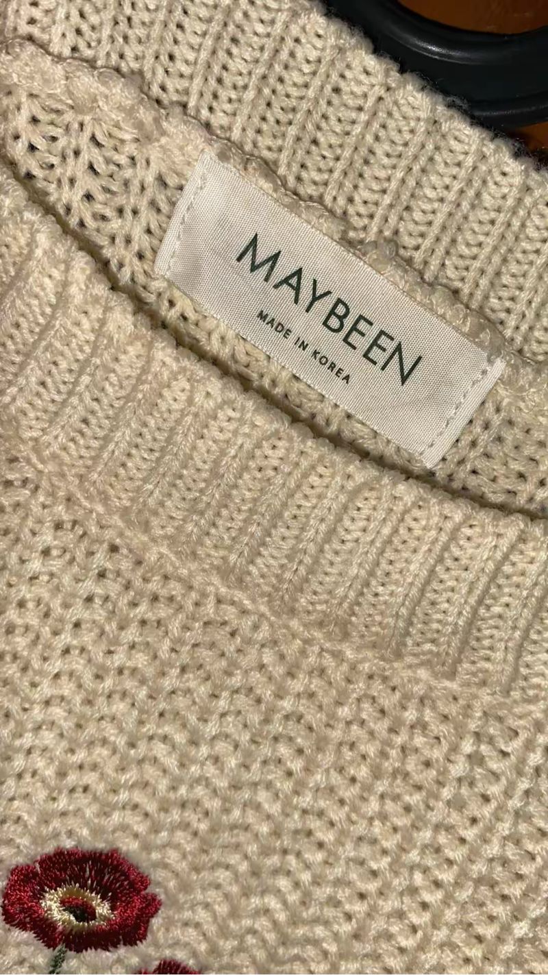 Sweater by maybeen (preloved), foto 2
