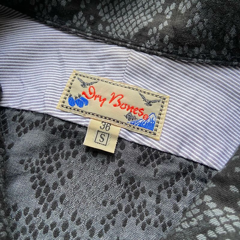 Dry Bones Snake Skin Pattern L/S Loop Collar Shirt, foto 6