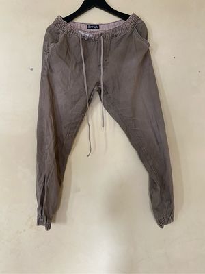 Celana bahan bonus