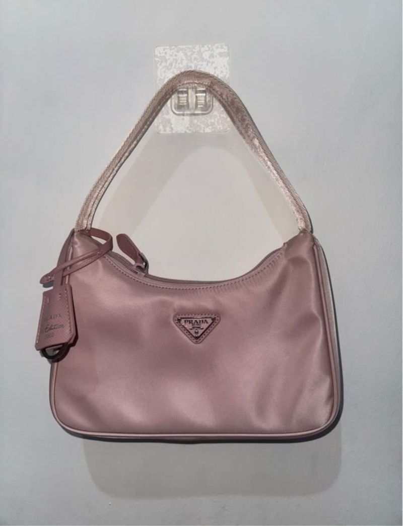 Prada Re-Edition 2005 Preloved Baby Pink, foto 2