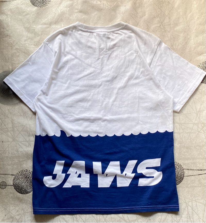 Kaos jaws x paradise beach, foto 2