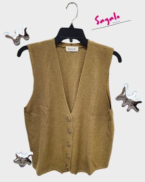Knit vest