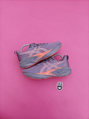 Asics Novablast 5
