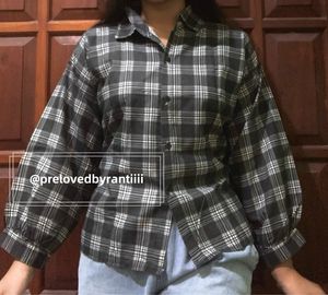 kemeja korea outer lengan panjang kotak kotak